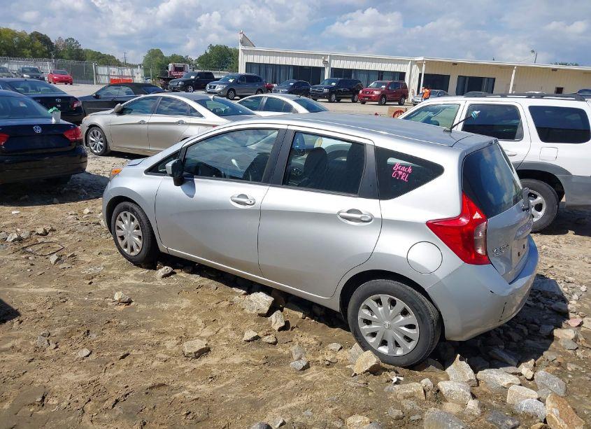 Photo 3 of 2015 Nissan Versa NOTE S (SR)/S PLUS/SL/SR/SV (VIN 3N1CE2CPXFL421483)