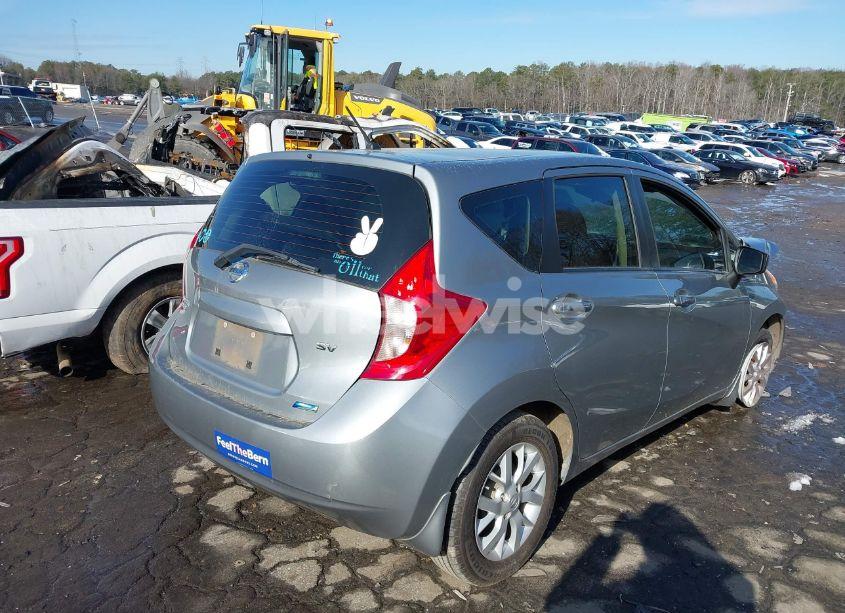 Photo 4 of 2015 Nissan Versa NOTE SV (VIN 3N1CE2CPXFL426764)