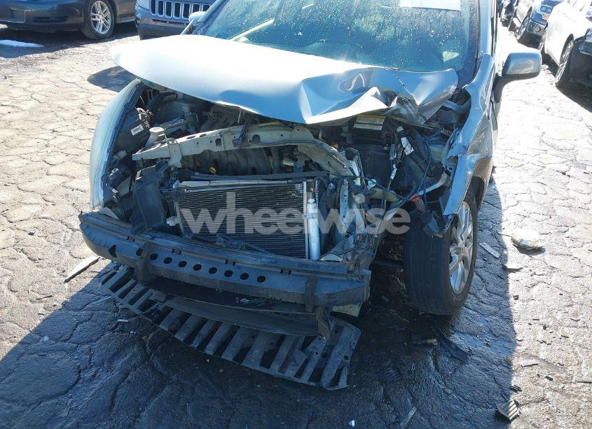 Photo 6 of 2015 Nissan Versa NOTE SV (VIN 3N1CE2CPXFL426764)