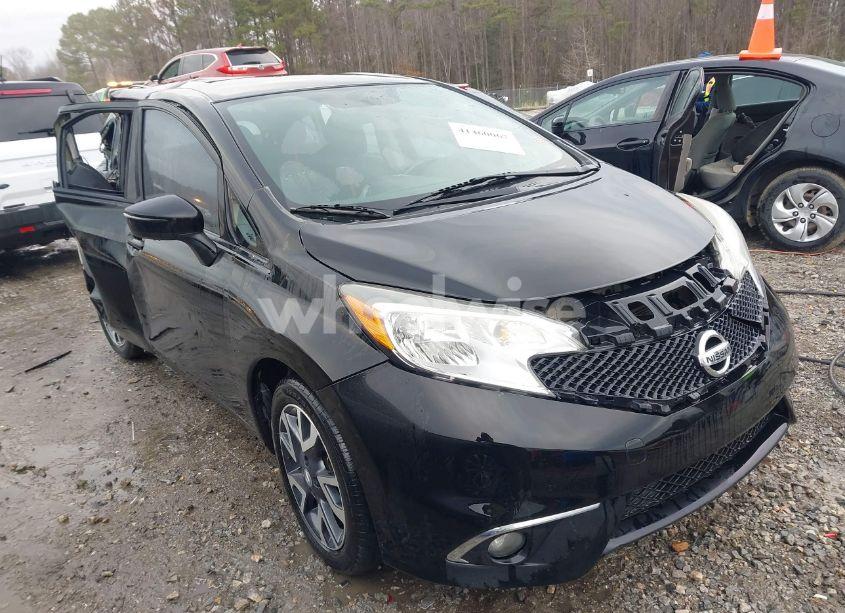 2015 Nissan Versa NOTE SR (VIN 3N1CE2CPXFL438977) main photo