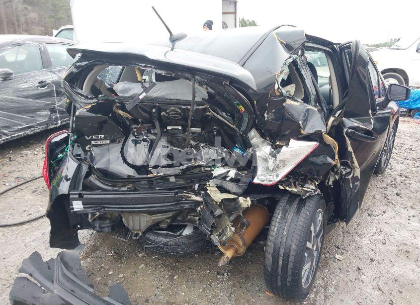 Photo 6 of 2015 Nissan Versa NOTE SR (VIN 3N1CE2CPXFL438977)