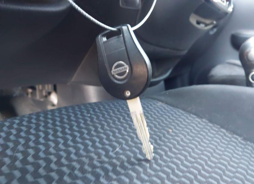 Photo 11 of 2015 Nissan Versa NOTE SV (VIN 3N1CE2CPXFL444570)