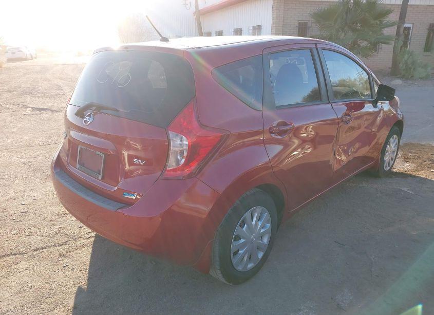 Photo 4 of 2015 Nissan Versa NOTE SV (VIN 3N1CE2CPXFL444570)