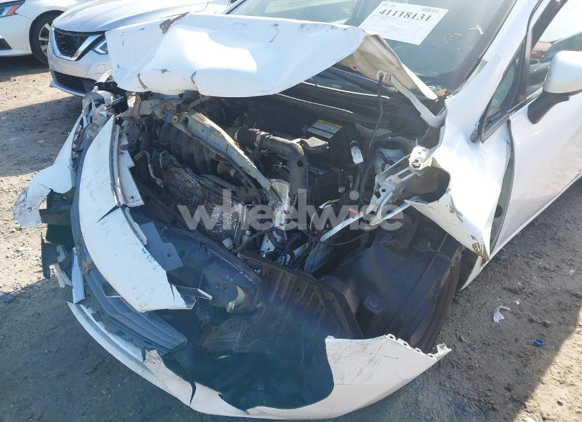 Photo 17 of 2016 Nissan Versa NOTE S (SR)/S PLUS/SL/SR/SV (VIN 3N1CE2CPXGL351839)