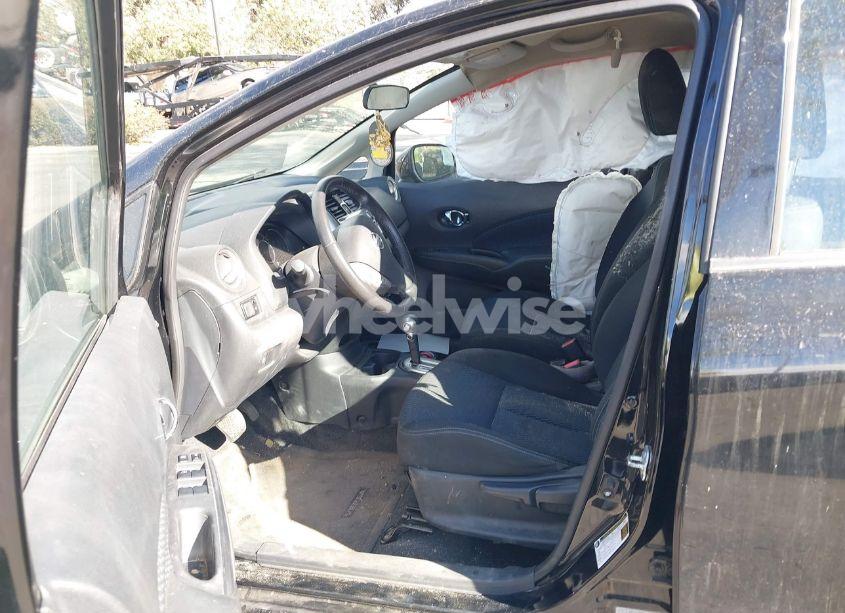 Photo 5 of 2016 Nissan Versa NOTE SV (VIN 3N1CE2CPXGL386963)