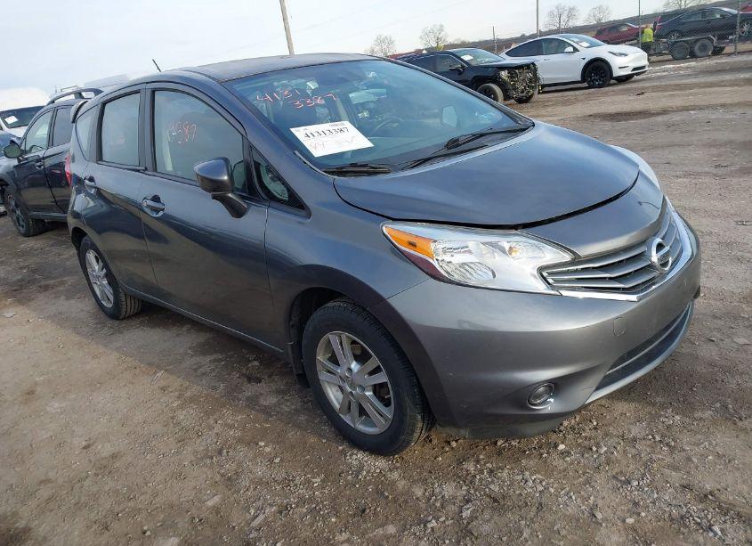 2016 Nissan Versa NOTE SV (VIN 3N1CE2CPXGL392732) main photo