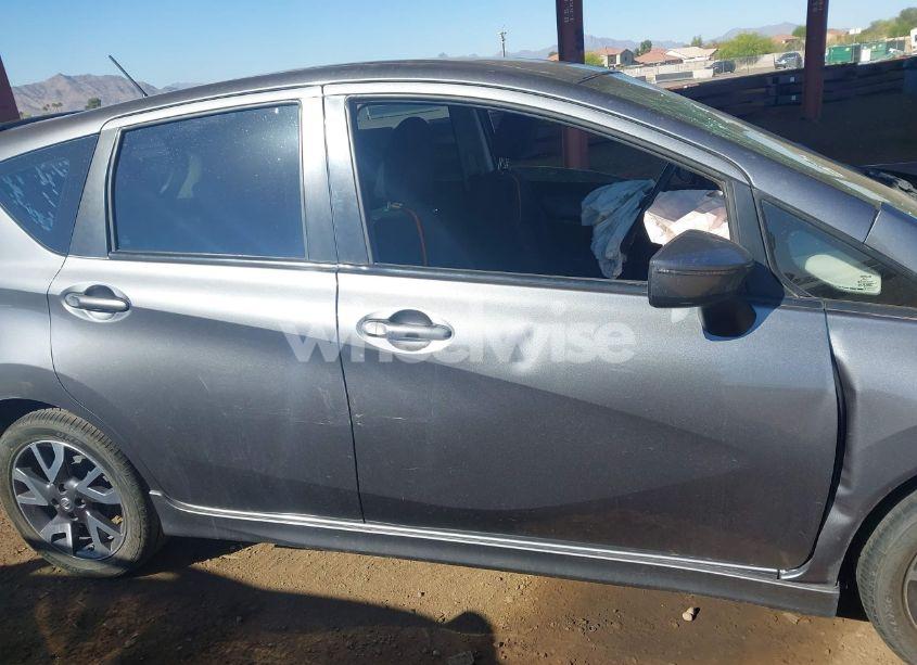 Photo 14 of 2016 Nissan Versa NOTE SR (VIN 3N1CE2CPXGL408363)