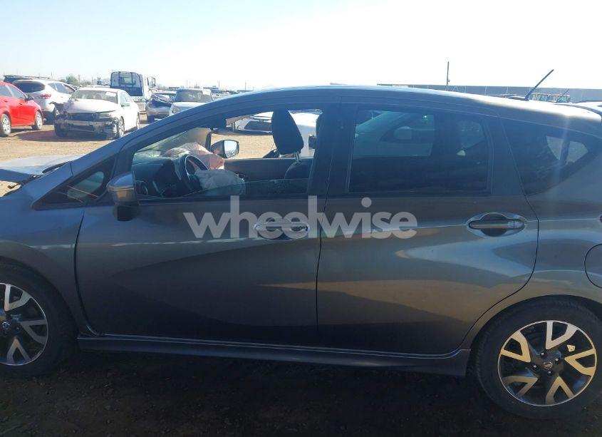 Photo 15 of 2016 Nissan Versa NOTE SR (VIN 3N1CE2CPXGL408363)