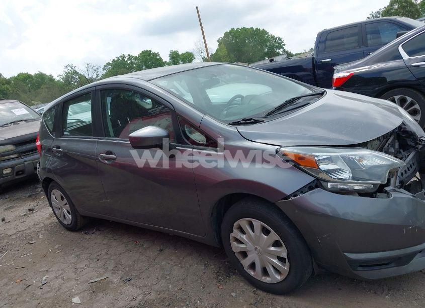 Photo 13 of 2017 Nissan Versa NOTE SV (VIN 3N1CE2CPXHL359814)