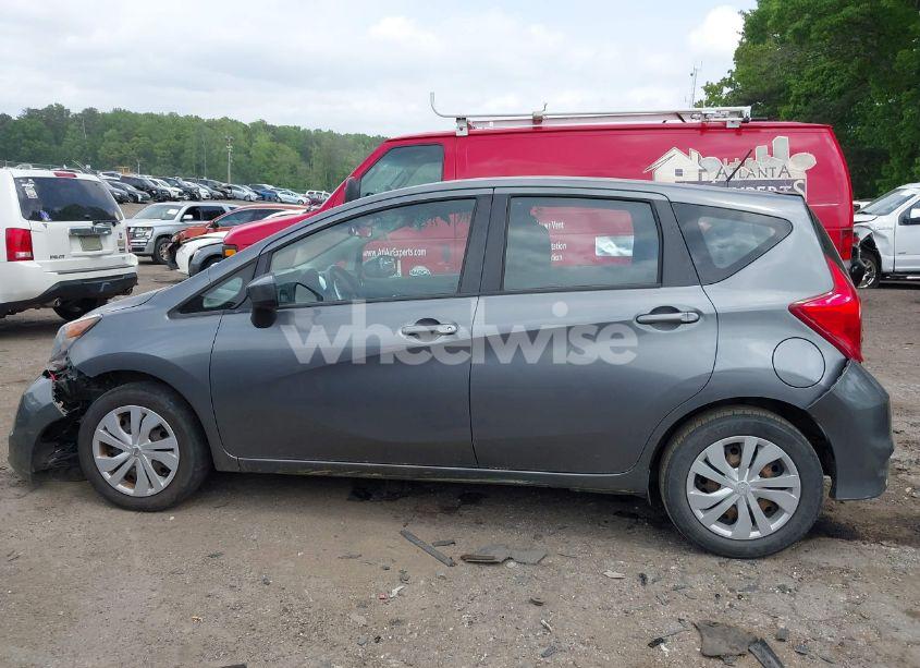 Photo 14 of 2017 Nissan Versa NOTE SV (VIN 3N1CE2CPXHL359814)