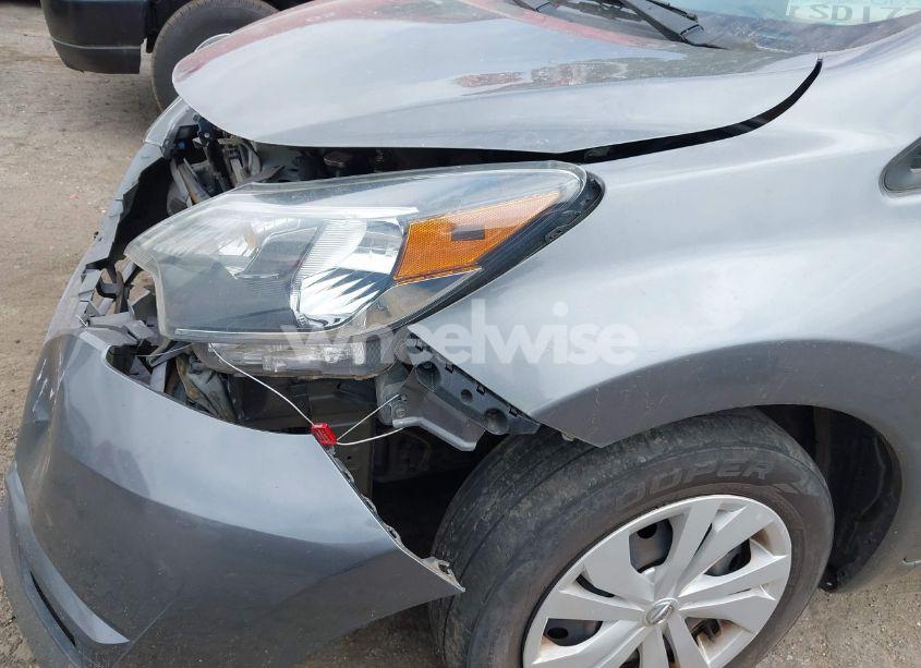 Photo 17 of 2017 Nissan Versa NOTE SV (VIN 3N1CE2CPXHL359814)