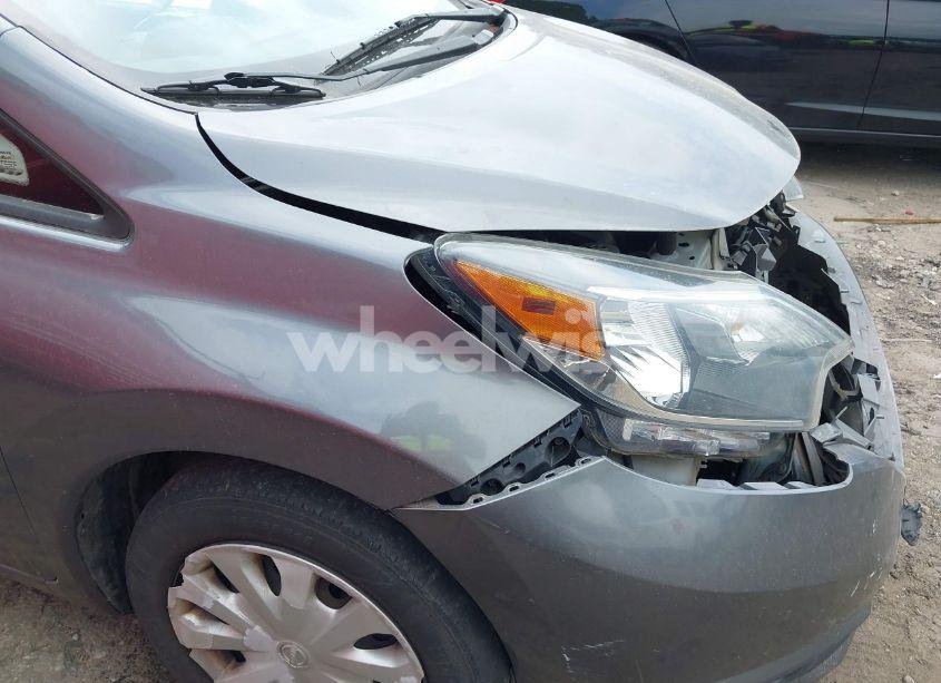 Photo 18 of 2017 Nissan Versa NOTE SV (VIN 3N1CE2CPXHL359814)