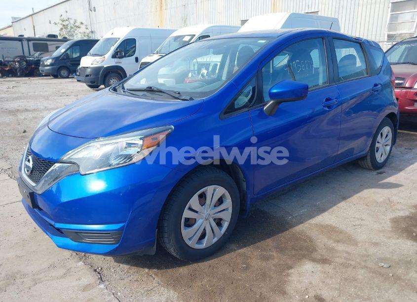 Photo 2 of 2017 Nissan Versa NOTE SV (VIN 3N1CE2CPXHL378993)