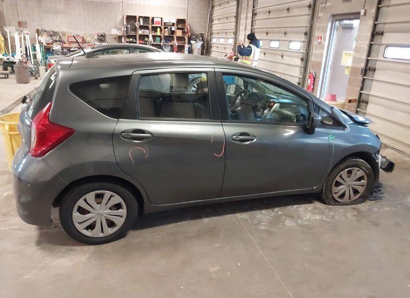 Photo 14 of 2018 Nissan Versa NOTE SV (VIN 3N1CE2CPXJL353517)