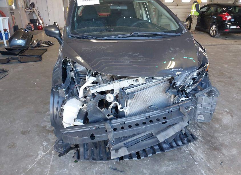 Photo 6 of 2018 Nissan Versa NOTE SV (VIN 3N1CE2CPXJL353517)