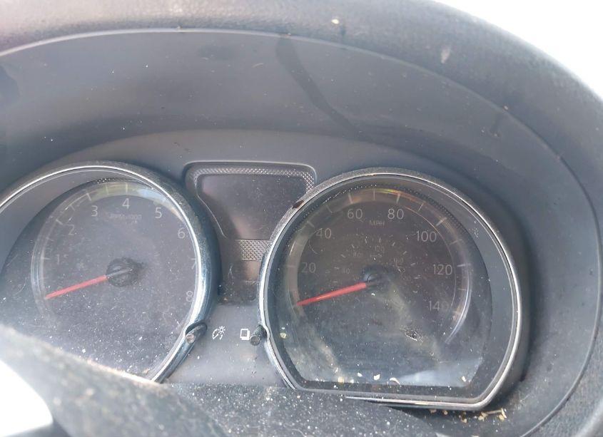 Photo 14 of 2018 Nissan Versa NOTE S (VIN 3N1CE2CPXJL356126)