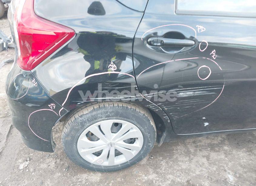 Photo 18 of 2019 Nissan Versa NOTE SV (VIN 3N1CE2CPXKL356564)