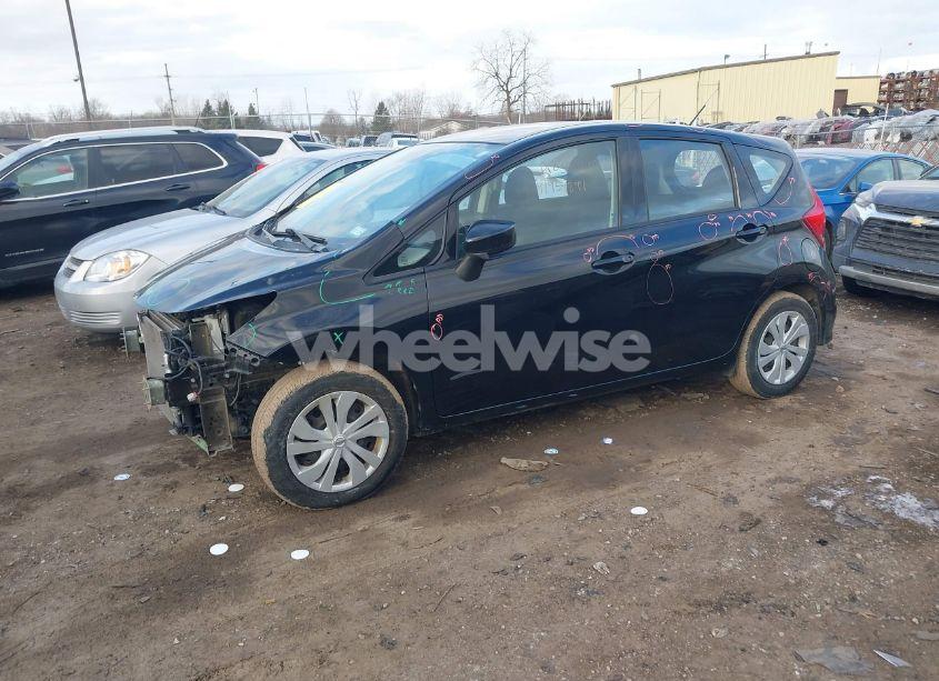 Photo 2 of 2019 Nissan Versa NOTE SV (VIN 3N1CE2CPXKL356564)