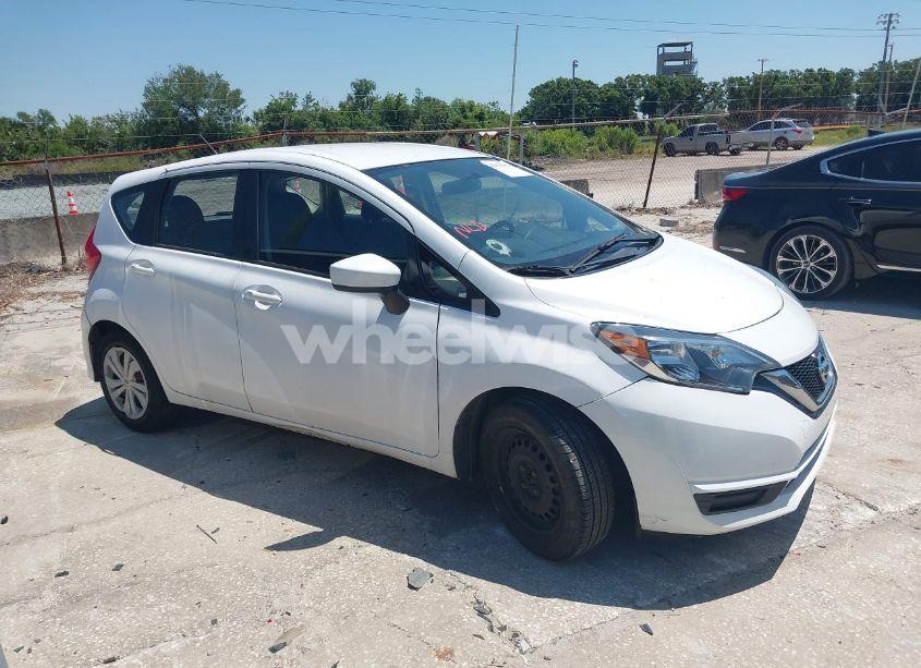 Photo 13 of 2019 Nissan Versa NOTE SV (VIN 3N1CE2CPXKL363899)