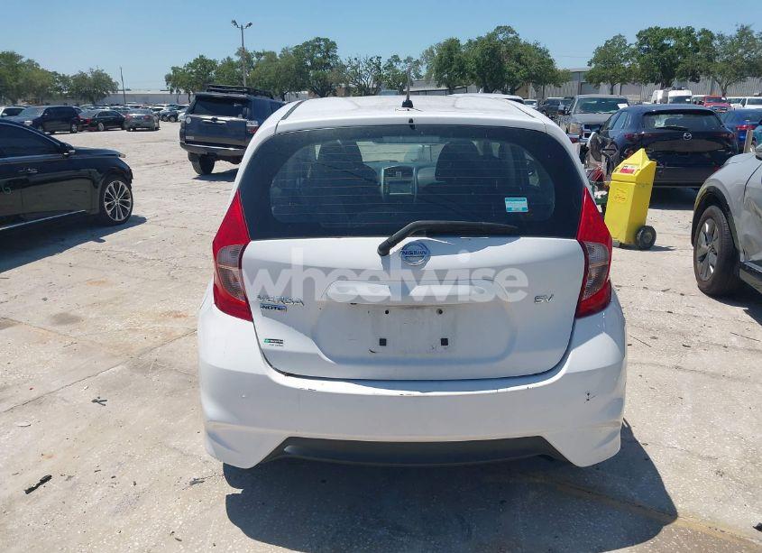 Photo 16 of 2019 Nissan Versa NOTE SV (VIN 3N1CE2CPXKL363899)