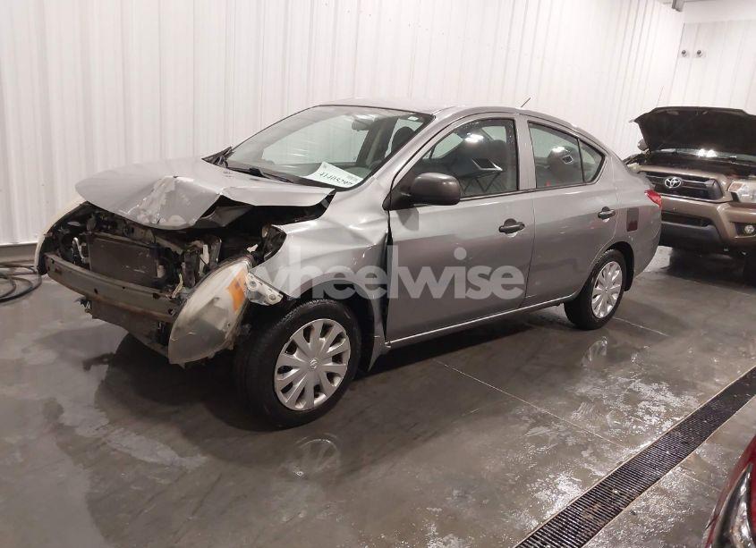 Photo 2 of 2012 Nissan Versa 1.6 S (VIN 3N1CN7AP0CL910681)