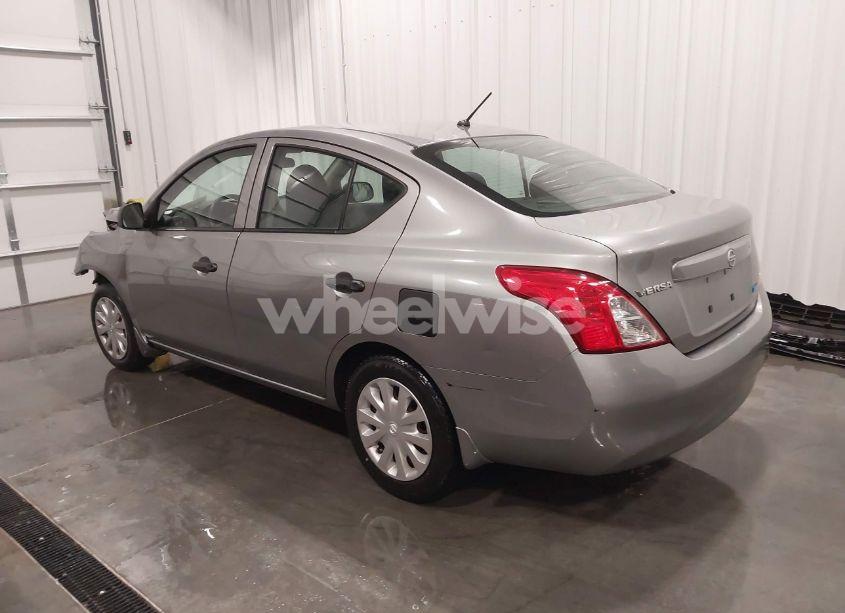 Photo 3 of 2012 Nissan Versa 1.6 S (VIN 3N1CN7AP0CL910681)