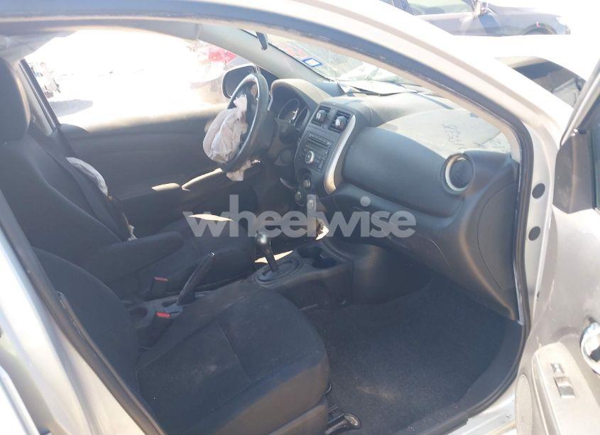 Photo 5 of 2013 Nissan Versa 1.6 SL (VIN 3N1CN7AP0DL822053)