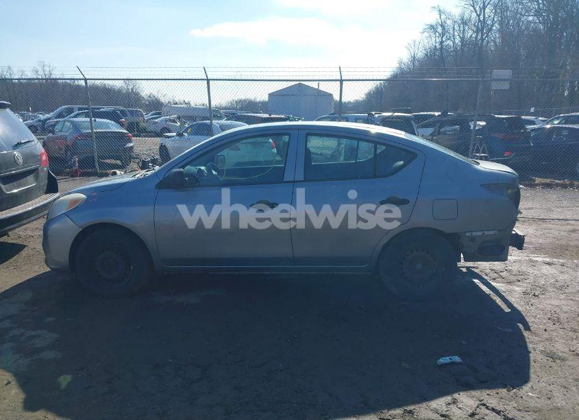 Photo 15 of 2013 Nissan Versa 1.6 S (VIN 3N1CN7AP0DL844280)