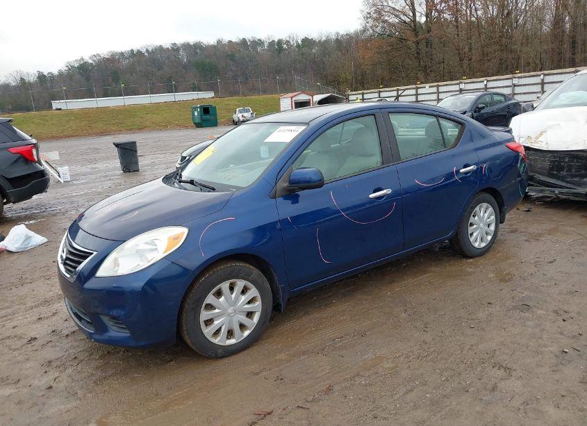 Photo 2 of 2013 Nissan Versa 1.6 SV (VIN 3N1CN7AP0DL852184)