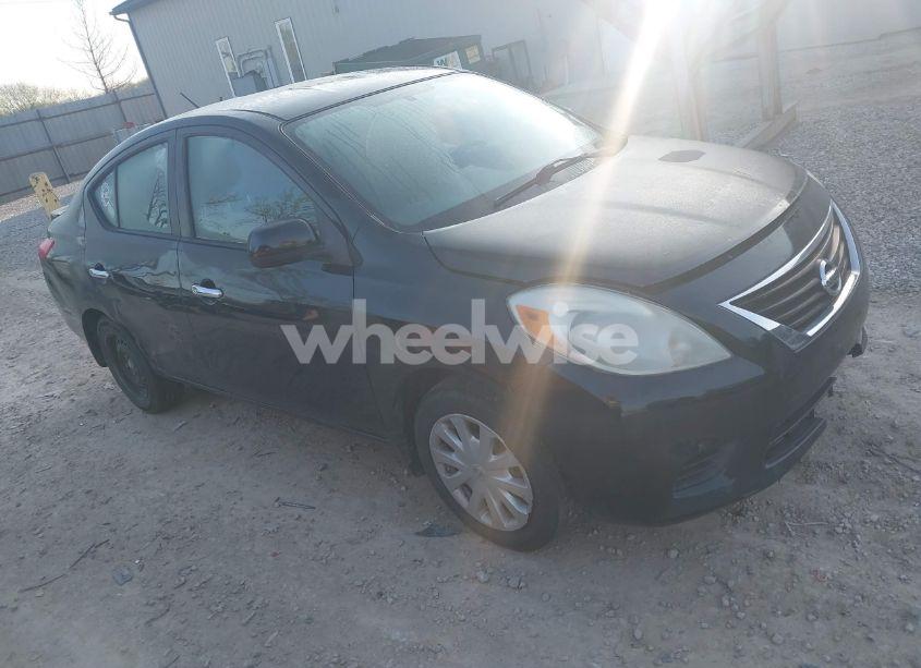 2013 Nissan Versa 1.6 SV (VIN 3N1CN7AP0DL854534) main photo