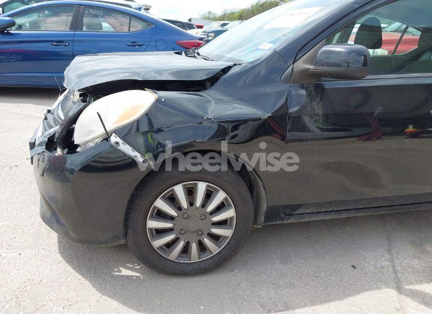 Photo 13 of 2013 Nissan Versa 1.6 SV (VIN 3N1CN7AP0DL864237)