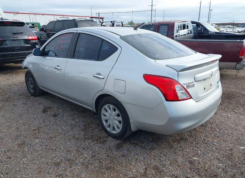 Photo 3 of 2013 Nissan Versa 1.6 SV (VIN 3N1CN7AP0DL876212)