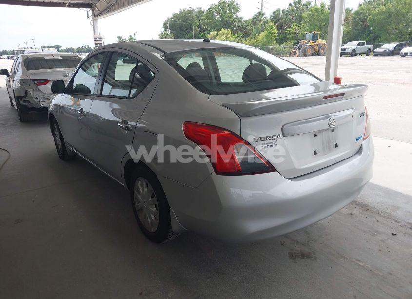 Photo 3 of 2013 Nissan Versa 1.6 SV (VIN 3N1CN7AP0DL883659)