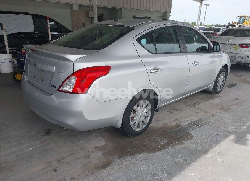 Photo 4 of 2013 Nissan Versa 1.6 SV (VIN 3N1CN7AP0DL883659)