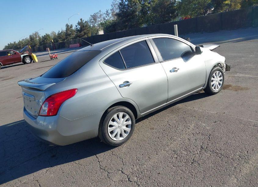 Photo 4 of 2013 Nissan Versa 1.6 SV (VIN 3N1CN7AP0DL890451)