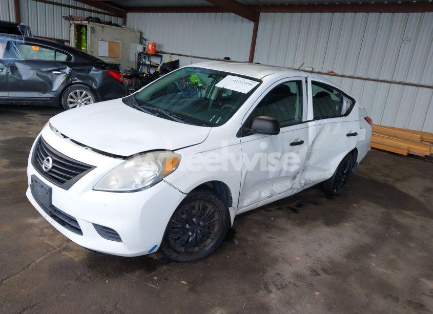Photo 2 of 2013 Nissan Versa 1.6 S+ (VIN 3N1CN7AP0DL893463)