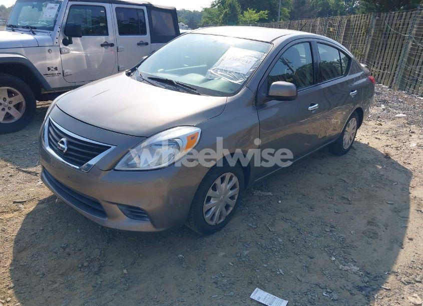 Photo 2 of 2014 Nissan Versa 1.6 S/1.6 S+/1.6 SL/1.6 SV (VIN 3N1CN7AP0EK462855)