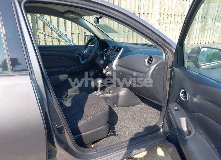 Photo 5 of 2014 Nissan Versa 1.6 S/1.6 S+/1.6 SL/1.6 SV (VIN 3N1CN7AP0EK462855)