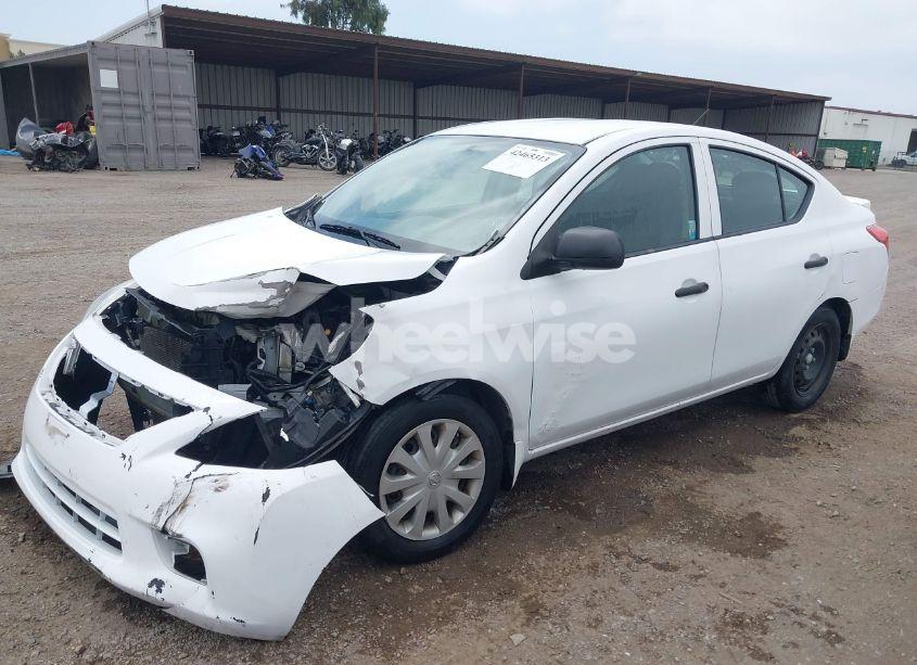 Photo 2 of 2014 Nissan Versa 1.6 S+ (VIN 3N1CN7AP0EL835113)