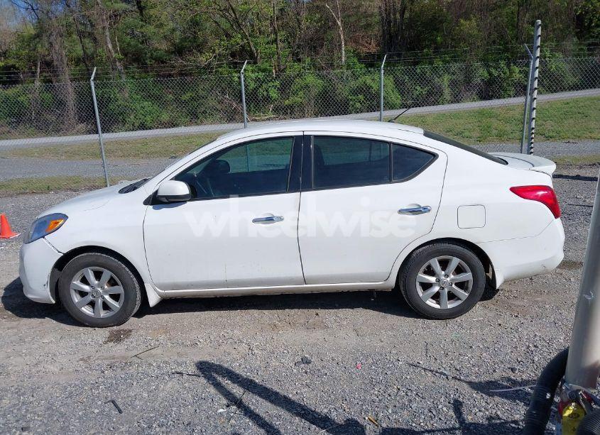 Photo 14 of 2014 Nissan Versa 1.6 SV (VIN 3N1CN7AP0EL839727)
