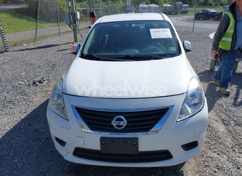 Photo 6 of 2014 Nissan Versa 1.6 SV (VIN 3N1CN7AP0EL839727)