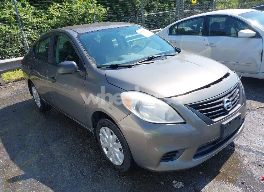 2014 Nissan Versa 1.6 S+ (VIN 3N1CN7AP0EL839761) main photo