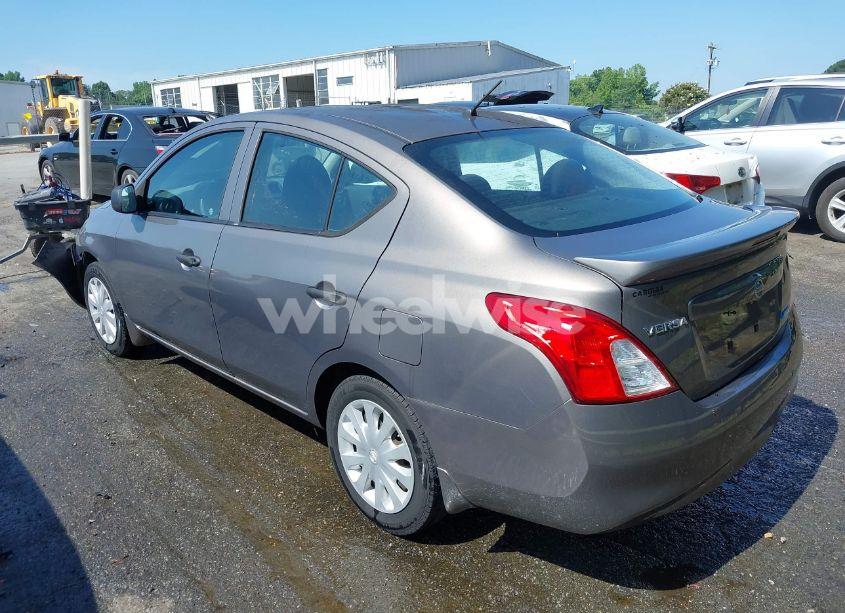 Photo 3 of 2014 Nissan Versa 1.6 S+ (VIN 3N1CN7AP0EL839761)