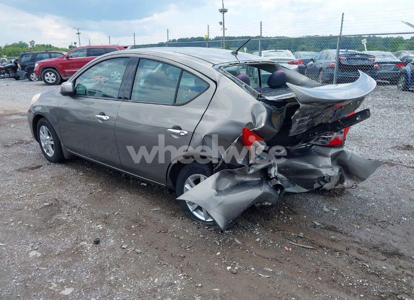 Photo 3 of 2014 Nissan Versa 1.6 SV (VIN 3N1CN7AP0EL857421)