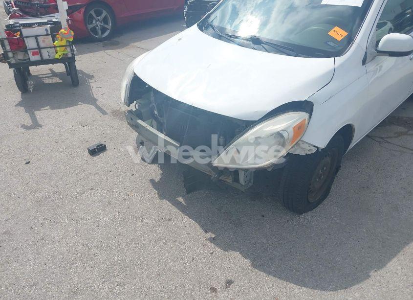 Photo 6 of 2014 Nissan Versa 1.6 SV (VIN 3N1CN7AP0EL866989)