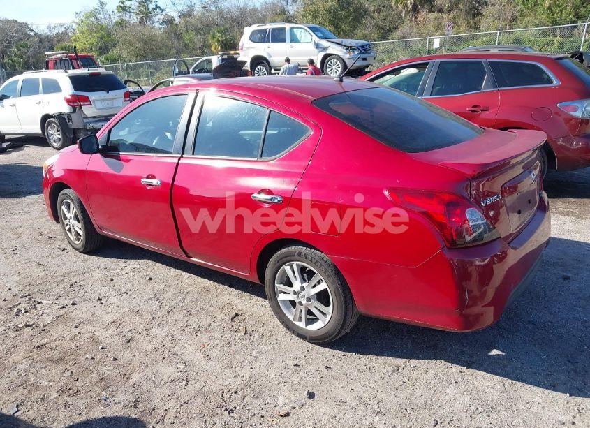 Photo 3 of 2015 Nissan Versa 1.6 SV (VIN 3N1CN7AP0FL800685)