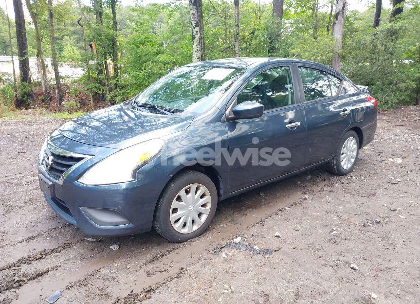 Photo 2 of 2015 Nissan Versa 1.6 SV (VIN 3N1CN7AP0FL818538)