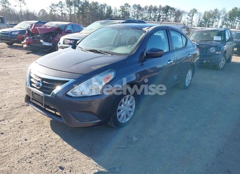 Photo 2 of 2015 Nissan Versa 1.6 SV (VIN 3N1CN7AP0FL828518)