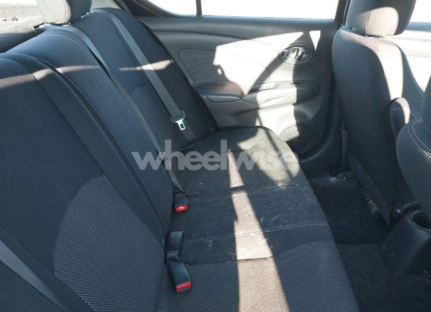 Photo 8 of 2015 Nissan Versa 1.6 SV (VIN 3N1CN7AP0FL828518)