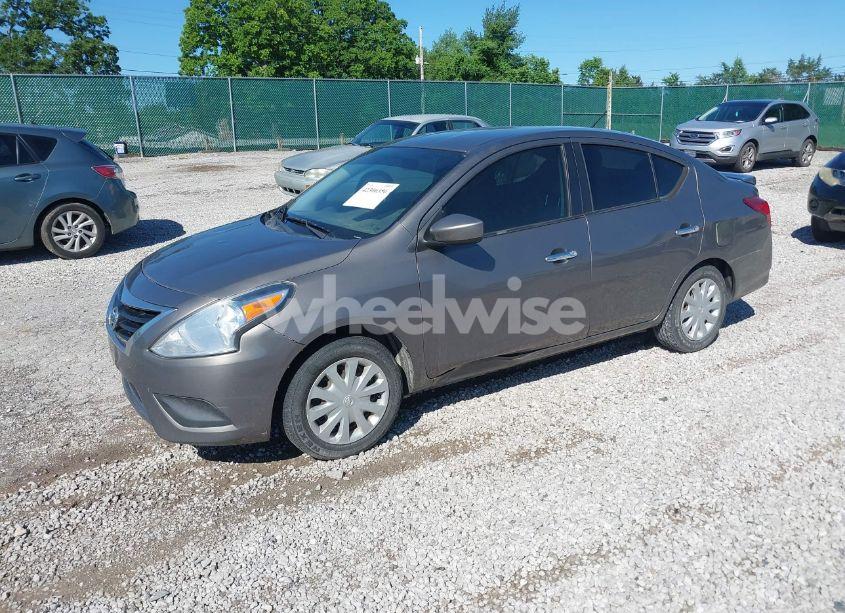 Photo 2 of 2015 Nissan Versa 1.6 S/1.6 S+/1.6 SL/1.6 SV (VIN 3N1CN7AP0FL837784)